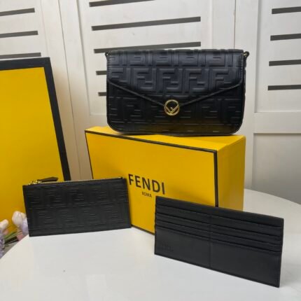 FENDI Three-piece leather wallet 2122 Size: 23CM
