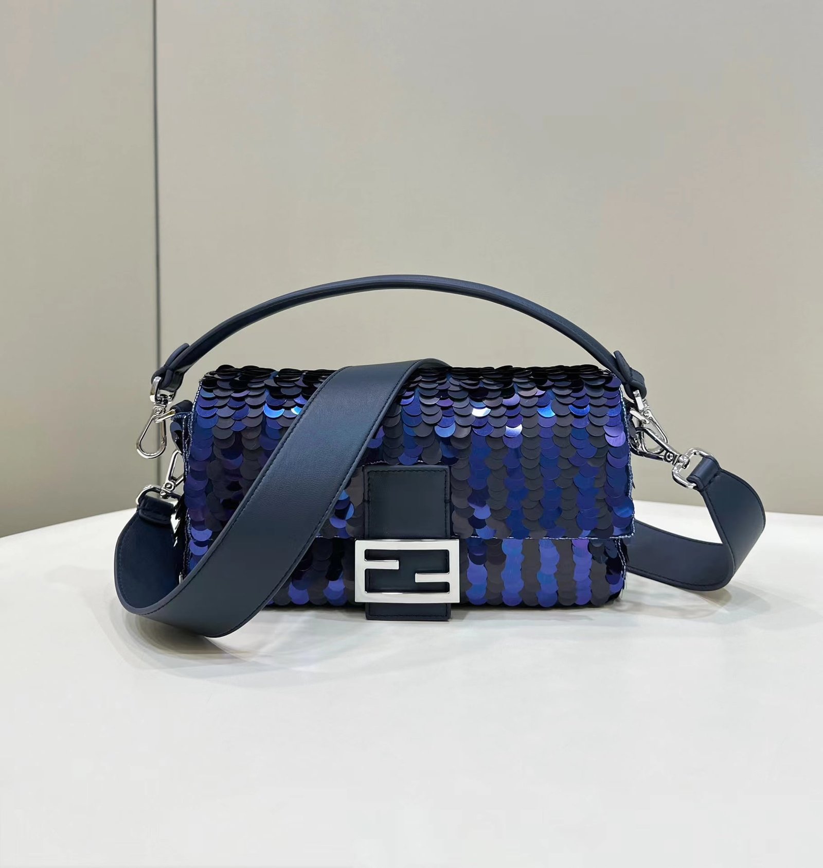 b681794883c33c8fc9a0fd72ba5ea39